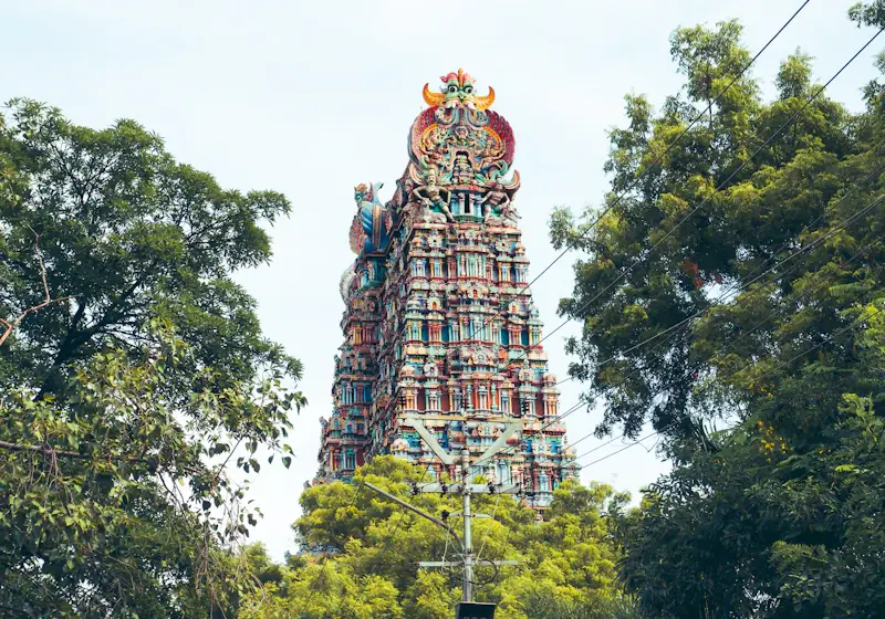 Gopuram des Meenakshi-Tempels in Madurai